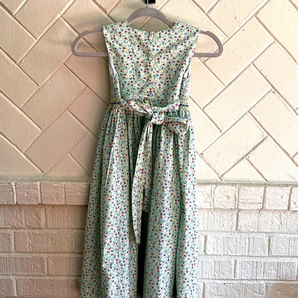 New w/o Tags Girl’s Strasburg Smocked Summer Dress, Size 7, Retail $140 - Picture 2 of 3
